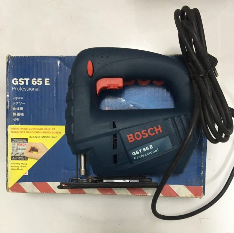 Máy cưa lọng GST 65E