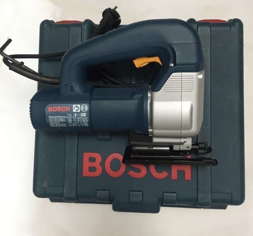 Máy cưa lọng GST 80PBE mặt bên