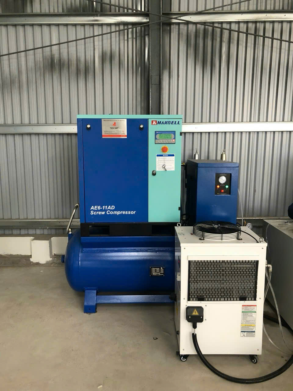 Máy nén khí tích hợp Hanbell AE6-11A